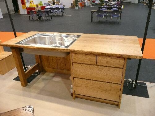 オイル仕上げの上にナノクリアス - 木材用ガラス塗料ナノクリアス